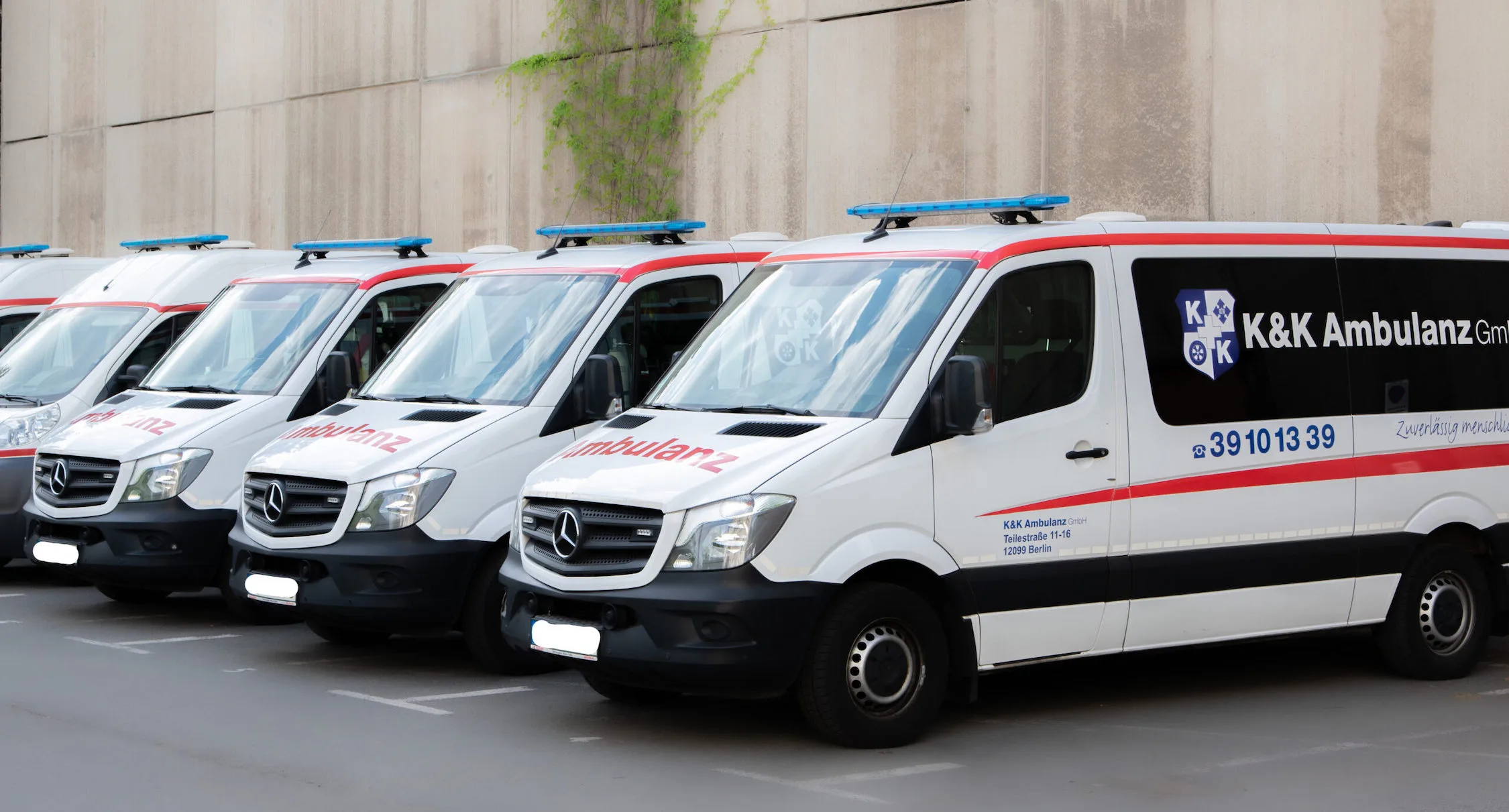 KuK-Ambulanz-Transportwagen